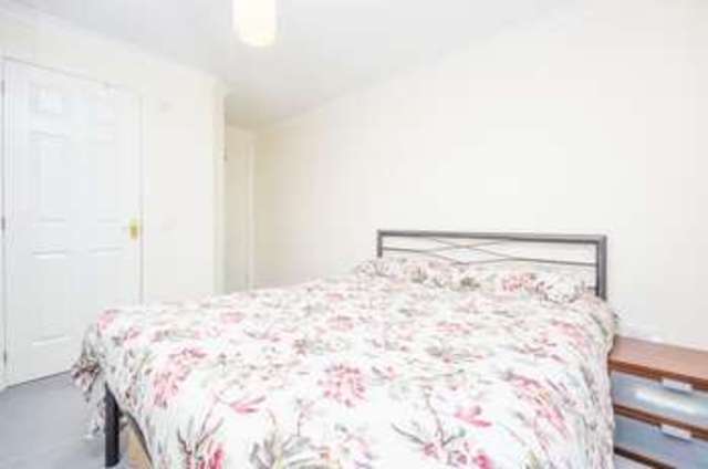  Image of 2 bedroom Flat for sale in St. Clair Road Edinburgh EH6 at St Clair Road Easter Road Edinburgh, EH6 8JY