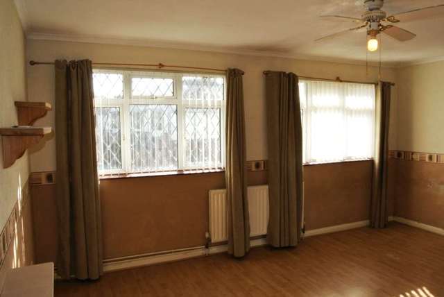  Image of 4 bedroom Detached house for sale in Danson Road Bexley DA5 at Danson Road,  Bexley, DA5 1DG