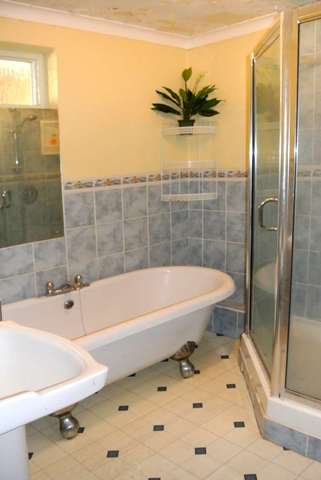  Image of 4 bedroom Detached house for sale in Danson Road Bexley DA5 at Danson Road,  Bexley, DA5 1DG