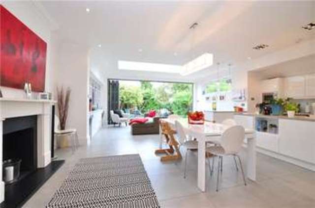  Image of 5 bedroom Terraced house for sale in Abinger Road London W4 at London  Turnham Green, W4 1EX