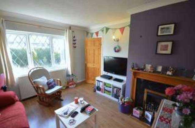  Image of 2 bedroom Semi-Detached house for sale in Albert Drive Morley Leeds LS27 at Albert Drive Morley Leeds, LS27 8SE