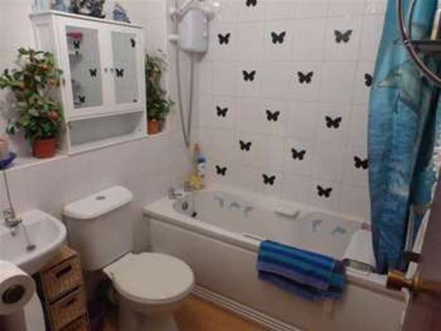  Image of 1 bedroom Detached house for sale in Aldon Close Maidstone ME14 at Maidstone Kent Maidstone, ME14 5QS