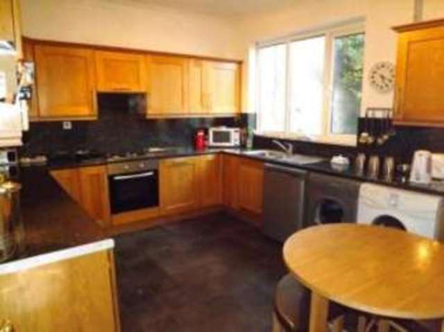  Image of 6 bedroom Semi-Detached house for sale in Alfreton Road Huthwaite Sutton-in-Ashfield NG17 at Sutton-in-Ashfield Nottinghamshire Sutton in Ashfield, NG17 1FJ