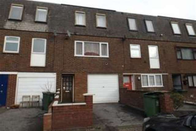  Image of 3 bedroom Detached house to rent in All Saints Road Portsmouth PO1 at Portsmouth, PO1 4NB