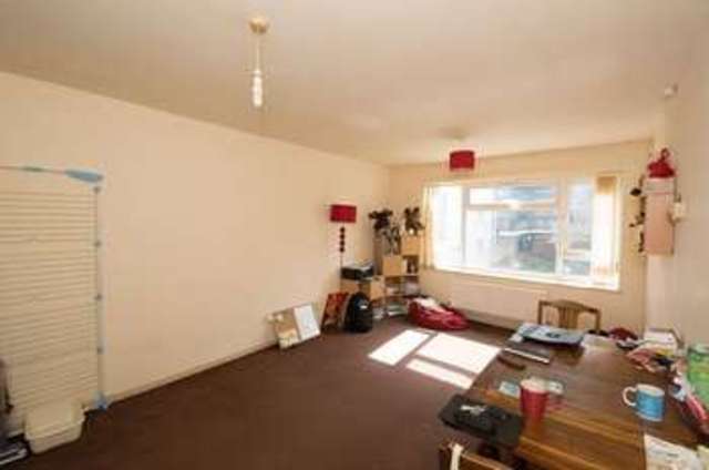  Image of 1 bedroom Flat for sale in Alliston Gardens Northampton NN2 at Alliston Gardens Semilong Northampton, NN2 6DT