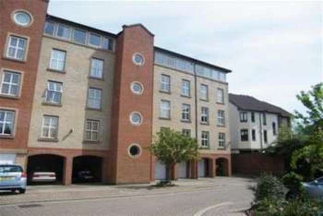  Image of 2 bedroom Flat to rent in Andes Close Southampton SO14 at Southampton, SO14 3HS