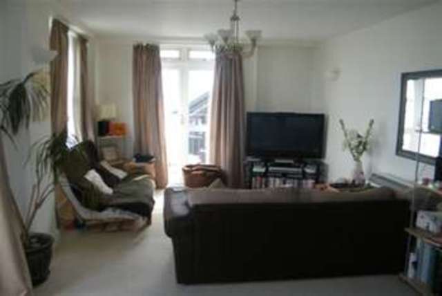  Image of 2 bedroom Flat to rent in Andes Close Southampton SO14 at Southampton, SO14 3HS