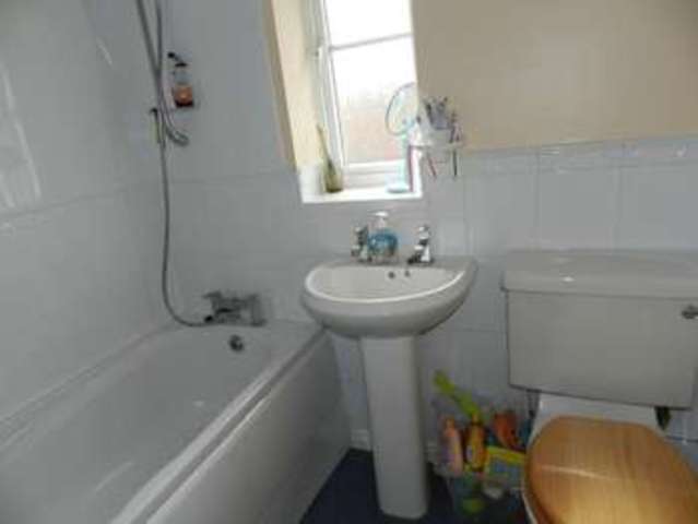  Image of 2 bedroom Semi-Detached house for sale in Arnald Way Houghton Regis Dunstable LU5 at Arnald Way  Houghton Regis, LU5 5UN