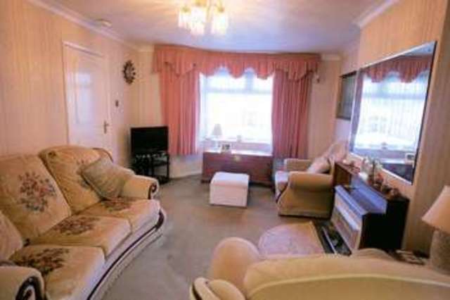  Image of 3 bedroom Semi-Detached house for sale in Arundel Drive Fareham PO16 at Arundel Drive  Fareham, PO16 7NR