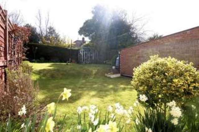 Image of 3 bedroom Semi-Detached house for sale in Arundel Drive Fareham PO16 at Arundel Drive  Fareham, PO16 7NR