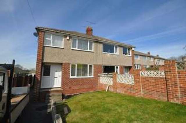 Image of 3 bedroom Semi-Detached house to rent in Ashdene Garth Crofton Wakefield WF4 at Ashdene Garth Crofton Wakefield, WF4 1PH
