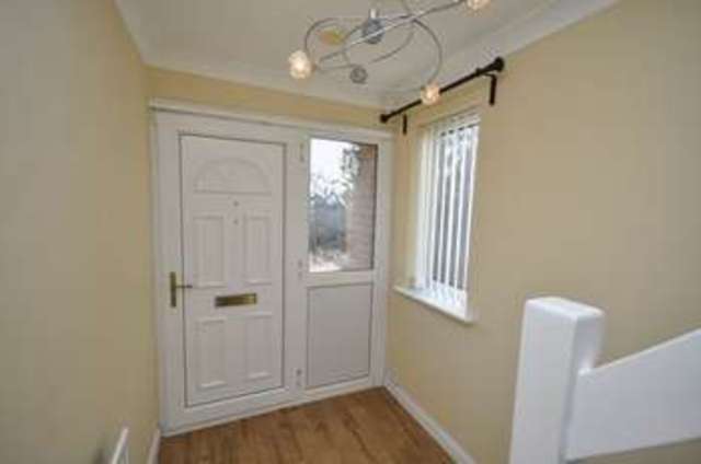  Image of 3 bedroom Semi-Detached house to rent in Ashdene Garth Crofton Wakefield WF4 at Ashdene Garth Crofton Wakefield, WF4 1PH