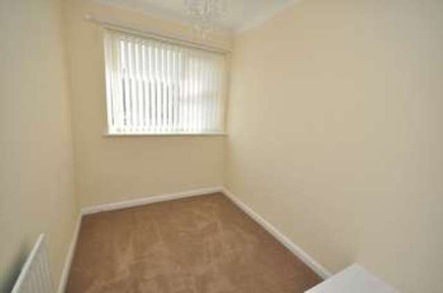  Image of 3 bedroom Semi-Detached house to rent in Ashdene Garth Crofton Wakefield WF4 at Ashdene Garth Crofton Wakefield, WF4 1PH