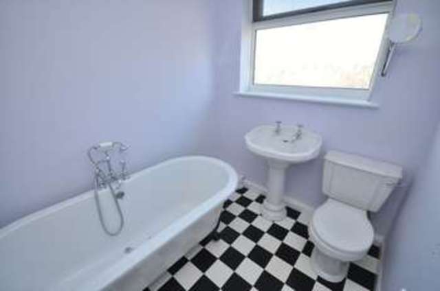  Image of 3 bedroom Semi-Detached house to rent in Ashdene Garth Crofton Wakefield WF4 at Ashdene Garth Crofton Wakefield, WF4 1PH