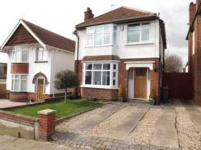  Image of 3 bedroom Detached house for sale in Avebury Avenue Leicester LE4 at Leicester Leicestershire Belgrave, LE4 0FN