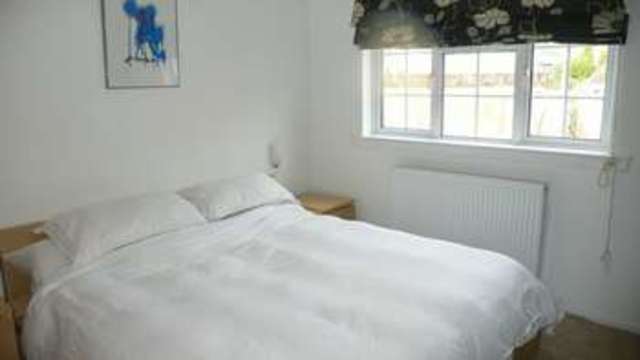  Image of 3 bedroom Detached house for sale in Aytoun Crescent Burntisland KY3 at Aytoun Crescent  Burntisland, KY3 9HS