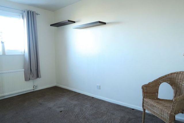  Image of 3 bedroom Terraced house for sale in Back Green Churwell Morley Leeds LS27 at Back Green Morley Leeds, LS27 7TE
