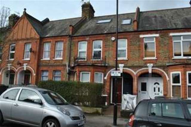  Image of 3 bedroom Flat for sale in Badlis Road London E17 at Badlis Road  London, E17 5LG