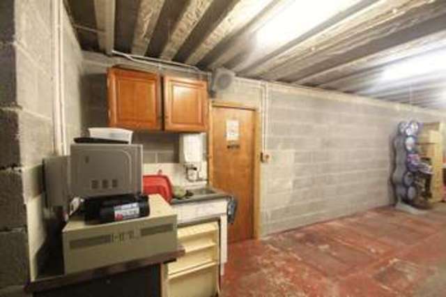  Image of 1 bedroom Detached house to rent in James Street Bangor LL57 at High Street  Bangor, LL57 1YG
