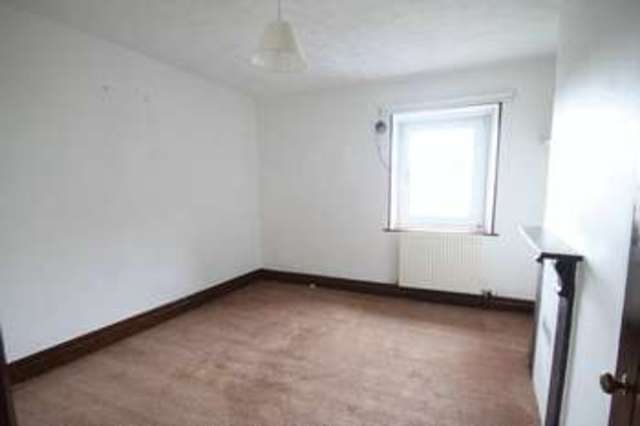  Image of 2 bedroom Terraced house to rent in Strand Street Bangor LL57 at Strand Street  Bangor, LL57 1DH