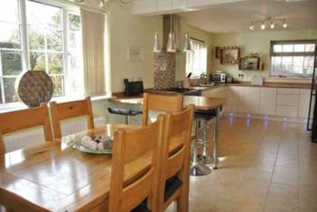  Image of 4 bedroom Detached house for sale in Barrowby Road Grantham NG31 at Barrowby Road  Grantham, NG31 8NR