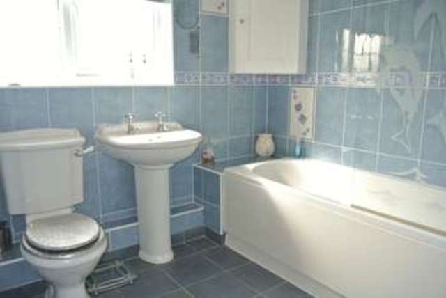  Image of 4 bedroom Detached house for sale in Barrowby Road Grantham NG31 at Barrowby Road  Grantham, NG31 8NR