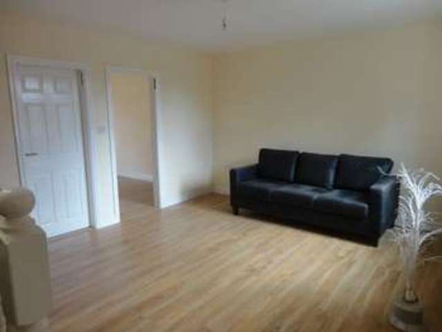  Image of 3 bedroom Flat to rent in Bearwood Road Bearwood Smethwick B66 at Bearwood Road Bearwood Birmingham, B66 4EY