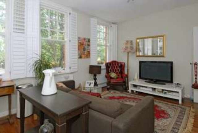  Image of 1 bedroom Flat to rent in Bedford Hill London SW12 at Bedford Hill  London, SW12 9HW