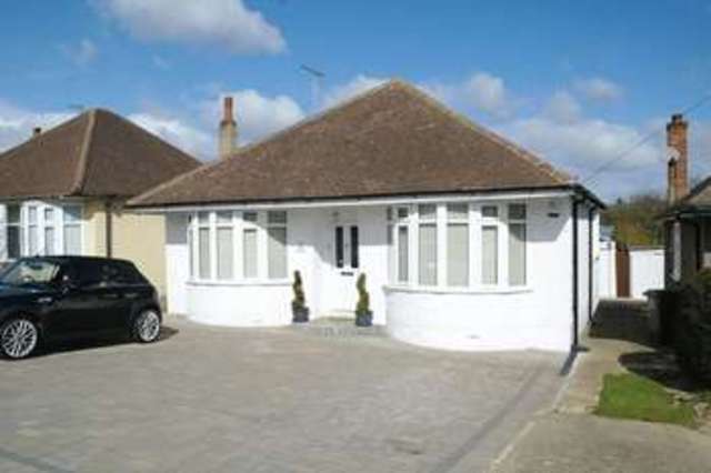  Image of 3 bedroom Detached house for sale in Beech Avenue Enfield EN2 at Beech Avenue  Enfield, EN2 9DB