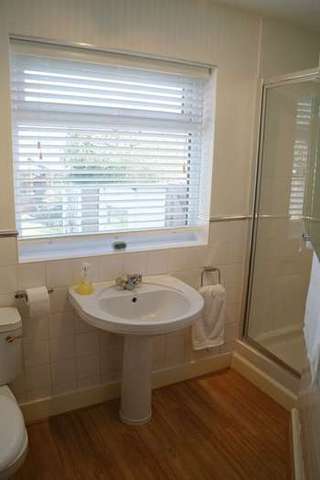  Image of 3 bedroom Detached house for sale in Beech Avenue Enfield EN2 at Beech Avenue  Enfield, EN2 9DB