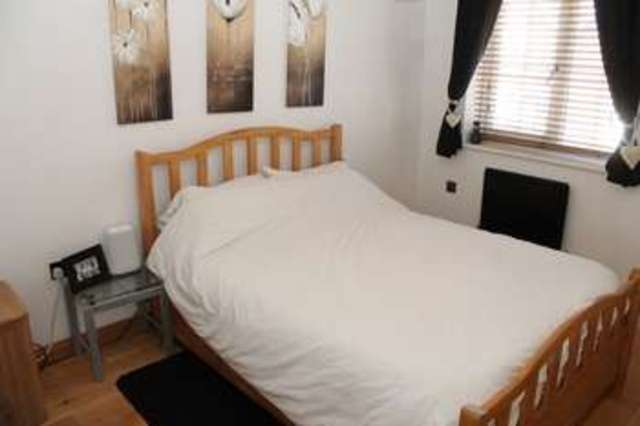  Image of 3 bedroom Semi-Detached house for sale in Beeleigh Way Caister-on-Sea Great Yarmouth NR30 at Caister-on-sea Great Yarmouth Caister-on-Sea, NR30 5UP