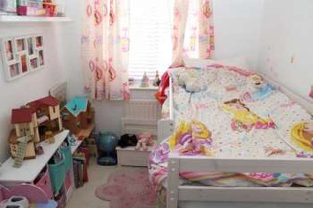  Image of 3 bedroom Semi-Detached house for sale in Beeleigh Way Caister-on-Sea Great Yarmouth NR30 at Caister-on-sea Great Yarmouth Caister-on-Sea, NR30 5UP
