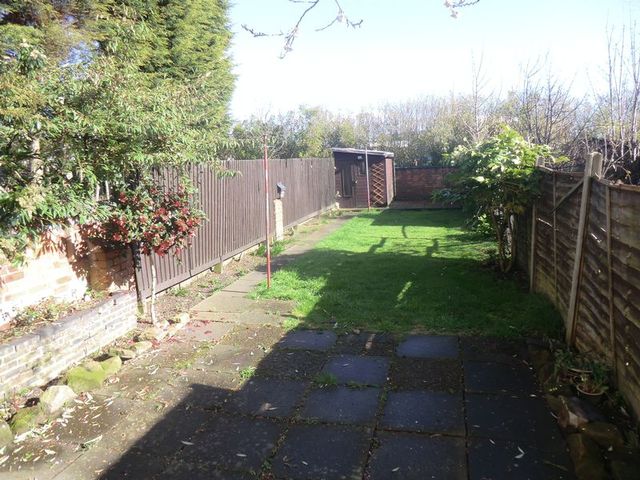  Image of 3 bedroom Terraced house for sale in Belvedere Road Burton-on-Trent DE13 at Belvedere Road  Burton-On-Trent, DE13 0RG