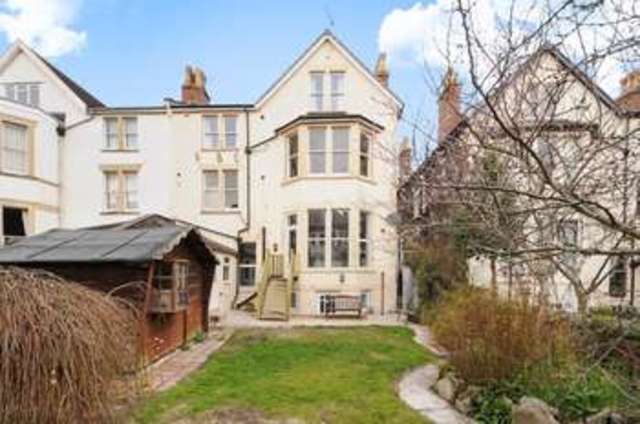  Image of 4 bedroom Flat for sale in Belvedere Road Redland Bristol BS6 at Belvedere Road Redland Bristol, BS6 7JG