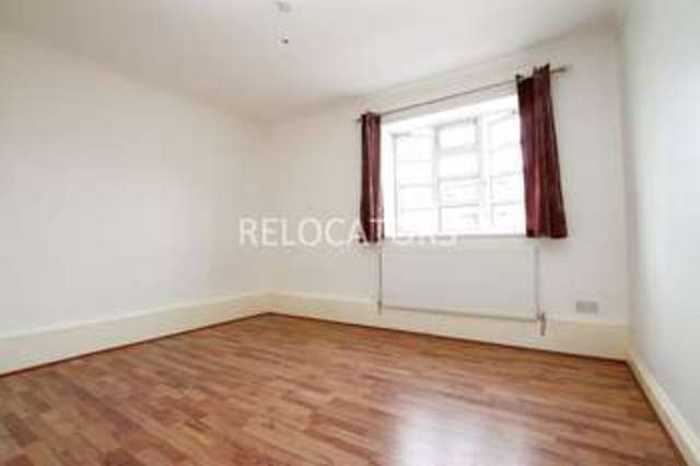  Image of 2 bedroom Flat to rent in Ben Jonson Road London E1 at Ben Jonson Road  London, E1 3NL