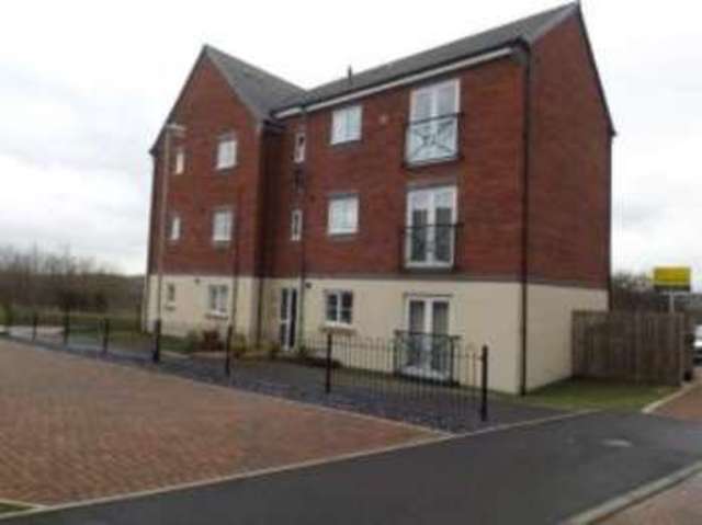  Image of 2 bedroom Flat for sale in Wessex Drive Giltbrook Nottingham NG16 at Wessex Drive Giltbrook Eastwood, NG16 2YN