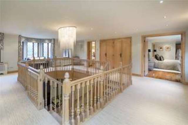  Image of 8 bedroom Detached house for sale in Birds Hill Drive Oxshott Leatherhead KT22 at Oxshott Surrey Oxshott, KT22 0SP