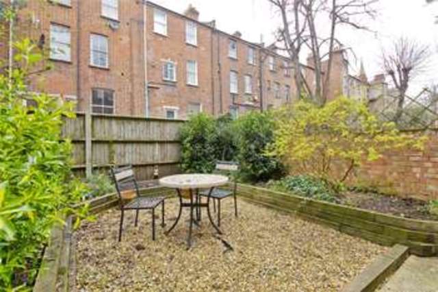  Image of 2 bedroom Flat to rent in Birnam Road London N4 at Finsbury Park London Stroud Green, N4 3LJ