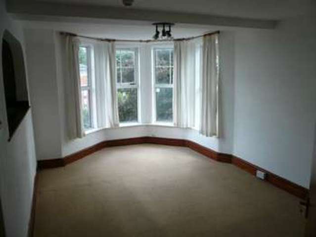  Image of 1 bedroom Apartment to rent in Blackall Road Exeter EX4 at Exeter, EX4 4HE
