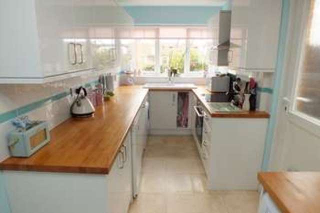  Image of 3 bedroom Detached house for sale in Berton Close Blunsdon Swindon SN26 at Blunsdon Broad Blunsdon, SN26 7BE