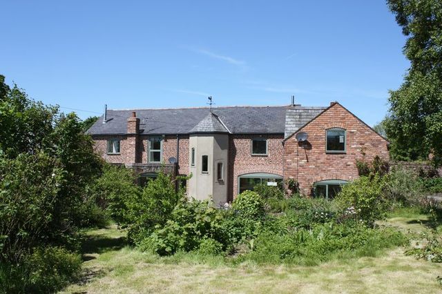 Image of 4 bedroom Cottage to rent in Llandyrnog Denbigh LL16 at Llandyrnog Llandyrnog, LL16 4HP