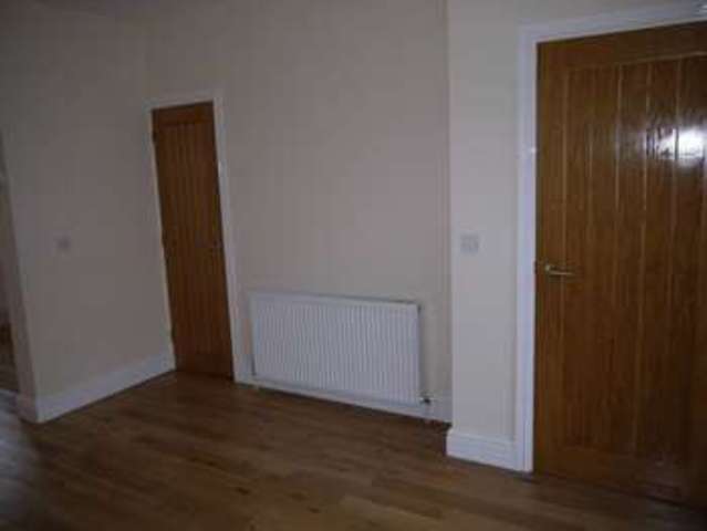  Image of 2 bedroom Terraced house to rent in Bolton Road East New Ferry Wirral CH62 at Bolton Road East  Wirral, CH62 4RY