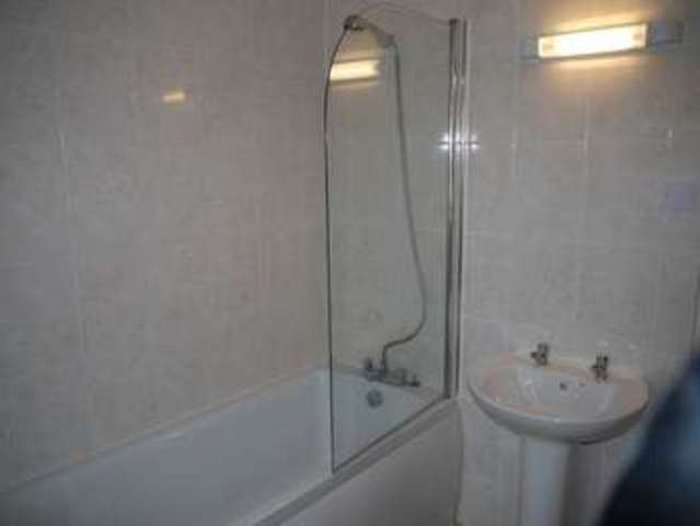  Image of 2 bedroom Terraced house to rent in Bolton Road East New Ferry Wirral CH62 at Bolton Road East  Wirral, CH62 4RY
