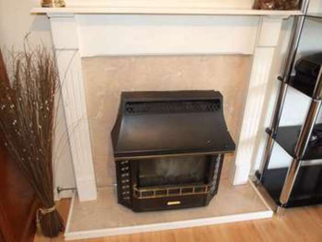  Image of 4 bedroom Property for sale in Bottleacre Lane Loughborough LE11 at Bottleacre Lane  Loughborough, LE11 1JE