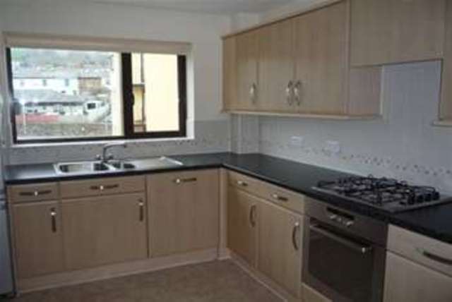  Image of 3 bedroom Terraced house to rent in Waterside Bovey Tracey Newton Abbot TQ13 at Newton Abbot, TQ13 9SX