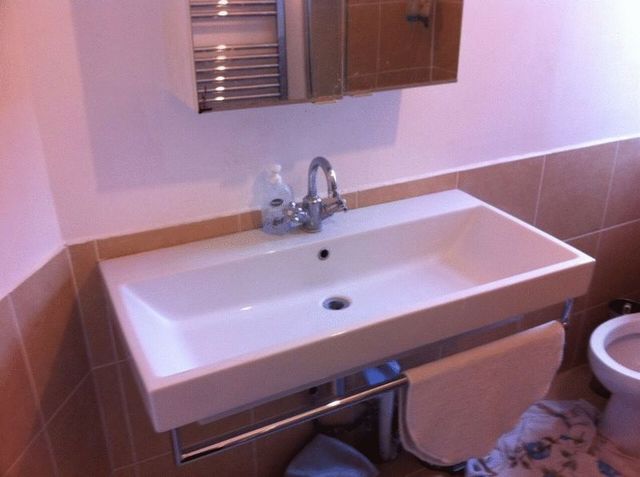  Image of 3 bedroom Property to rent in Braemar Avenue London NW10 at Braemar Avenue  London, NW10 0DS