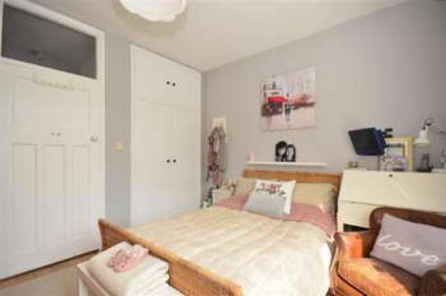  Image of 2 bedroom Ground Flat for sale in Brighton Road Sutton SM2 at Sutton Surrey Sutton, SM2 5SN