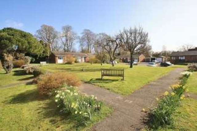  Image of 1 bedroom Detached house for sale in Datchet Green Brightwell-Cum-Sotwell Wallingford OX10 at Datchet Green Brightwell-Cum-Sotwell Wallingford, OX10 0QB