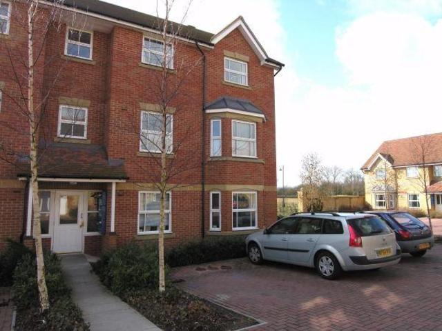  Image of 2 bedroom Apartment to rent in Broad Street Cambourne Cambridge CB23 at Cambourne CB23 6EL Cambourne, CB23 6EL