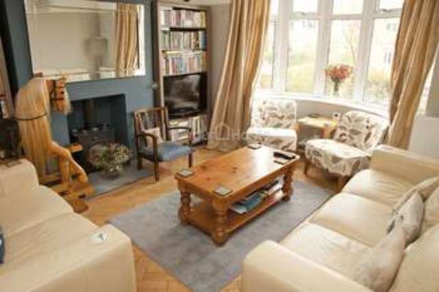  Image of 4 bedroom Property to rent in Broadway Lincoln LN2 at Broadway  Lincoln, LN2 1SQ